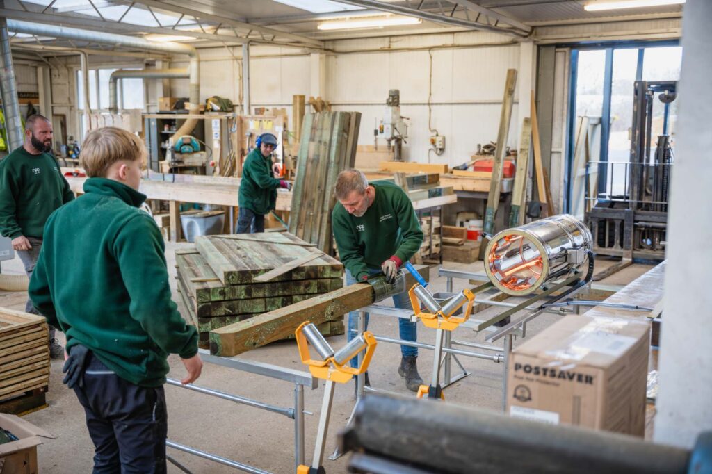 New Forest Fencing & Gates using the Postsaver Pro-Shrink Machine
